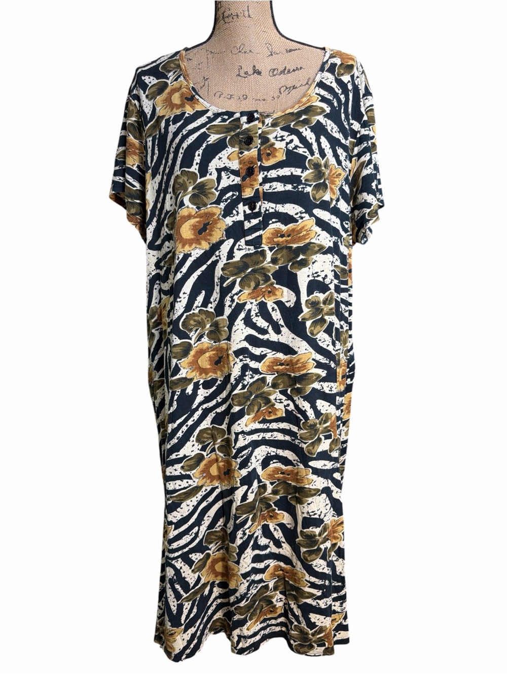 Coral Bay Black Floral Zebra-Print Maxi Dress with Mustard Accents EC. Size 2X